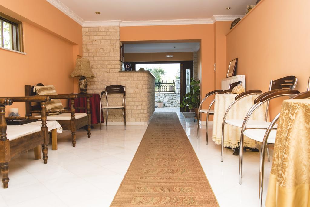 Sofia Apartment Gythio Ruang foto